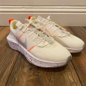 Nike Men’s Crater Impact Summit White, Grey Fog, Orange I size 8.5 / New